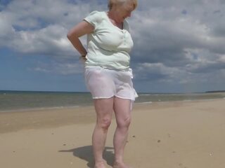 Sieva walking par pludmale, bezmaksas hd porno video 4c | xhamster